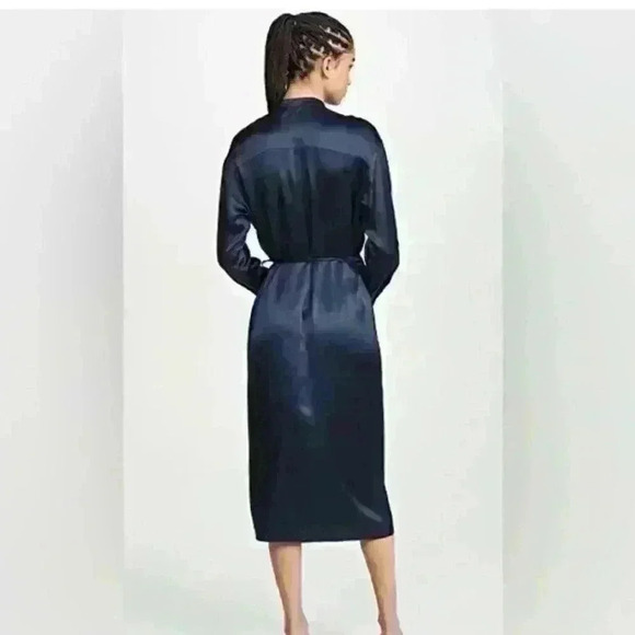 Vince Silk Charmeuse Long-Sleeve Wrap Dress In Baltic (Navy) Small EUC! - Picture 5 of 16